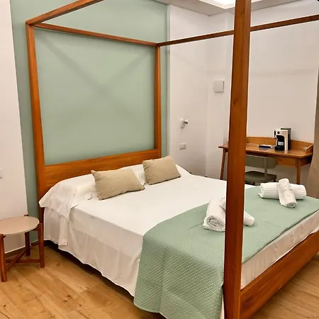Mensos Guest house