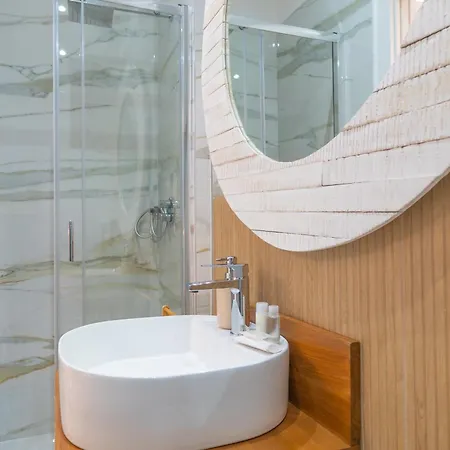 Mensos 4* Olbia